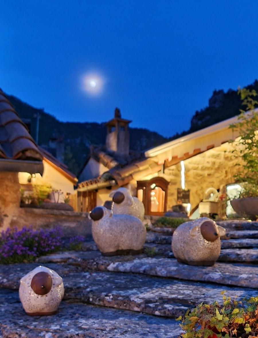 Bed and Breakfast La Grange Templiere 2018 Peyreleau Esterno foto